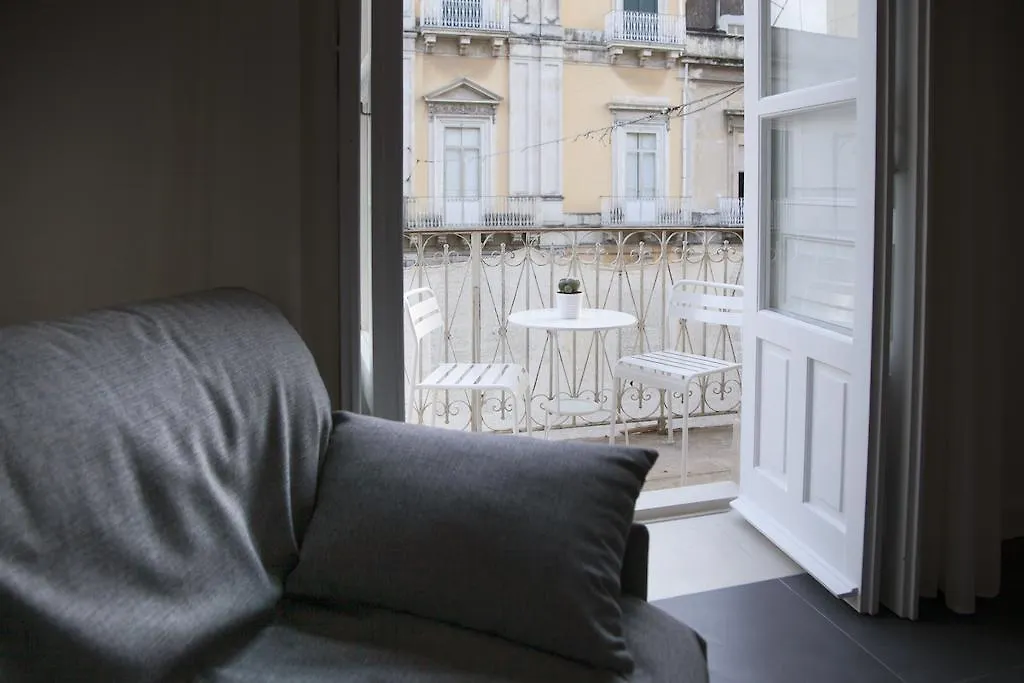 Bed & Breakfast Nostos Rooms & Apartments Syracuse