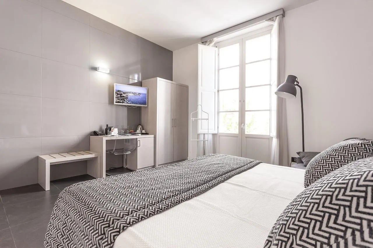 Nostos Rooms & Apartments Syracuse Bed & Breakfast