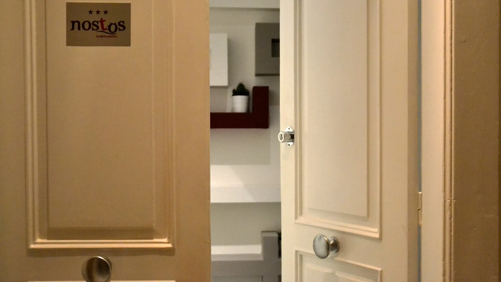 Nostos Rooms & Apartments Syracuse Bed & Breakfast