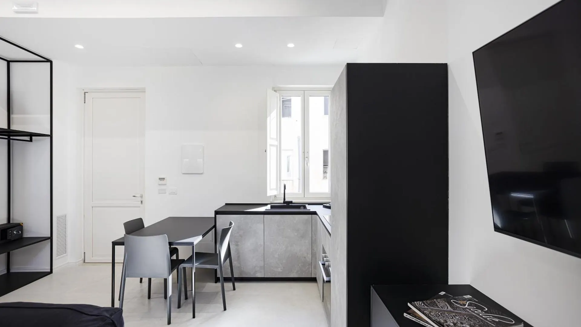 Bed & Breakfast Nostos Rooms & Apartments Syracuse