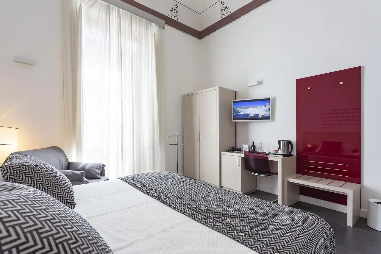לינה וארוחת בוקר סירקוזה Nostos Rooms & Apartments